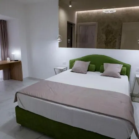 Albanese Luxury Guest house *