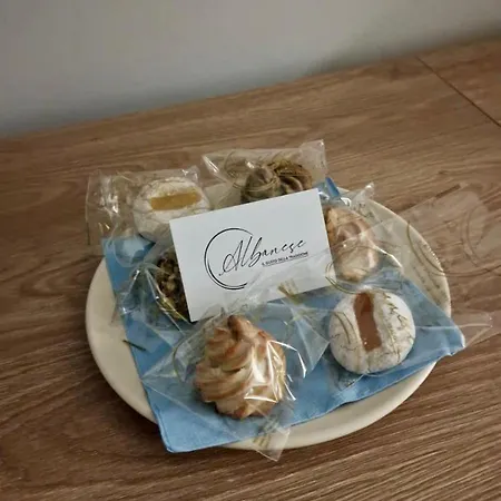Albanese Luxury Guest house *